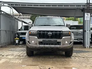 Toyota Land Cruiser Prado 2024 Gray