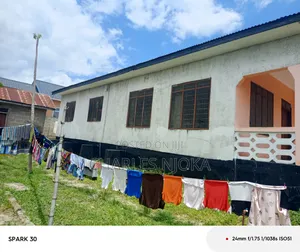 7bdrm House in Tanzania Daresalaam for sale