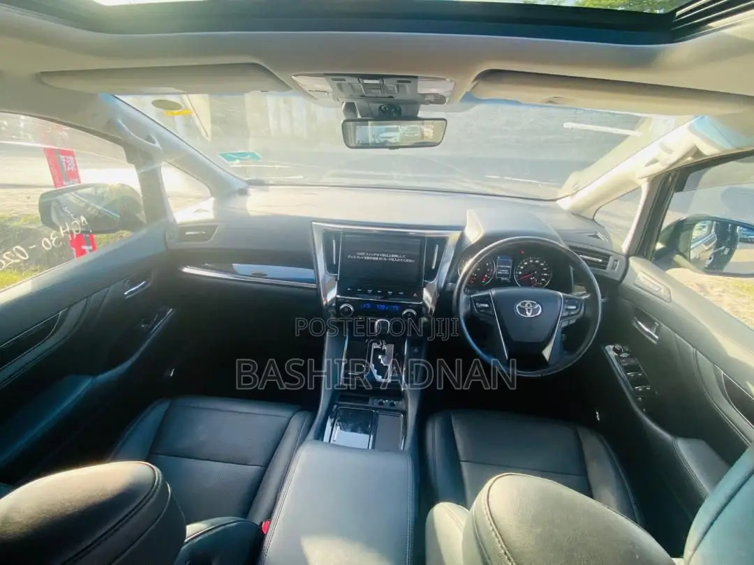 Toyota Alphard 2.5 Petrol FWD 2019 Black