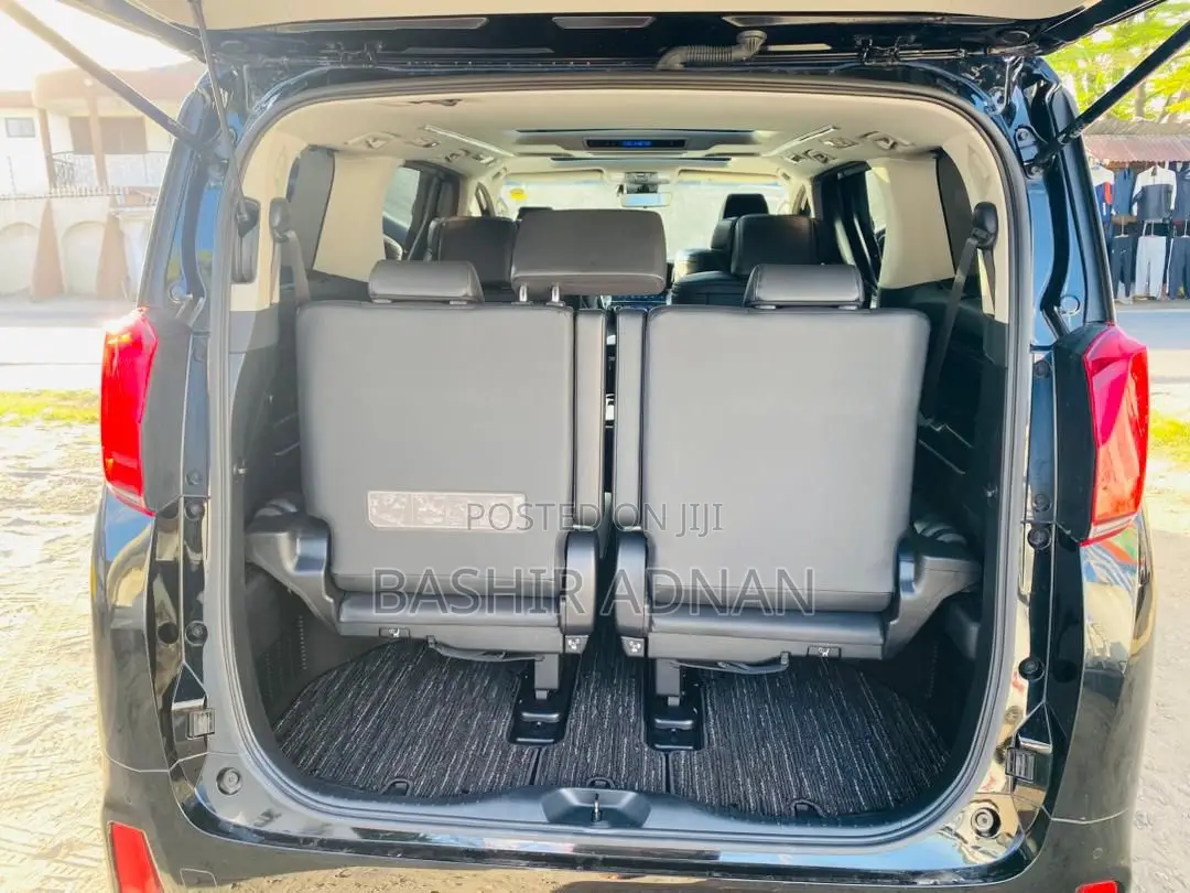 Toyota Alphard 2.5 Petrol FWD 2019 Black