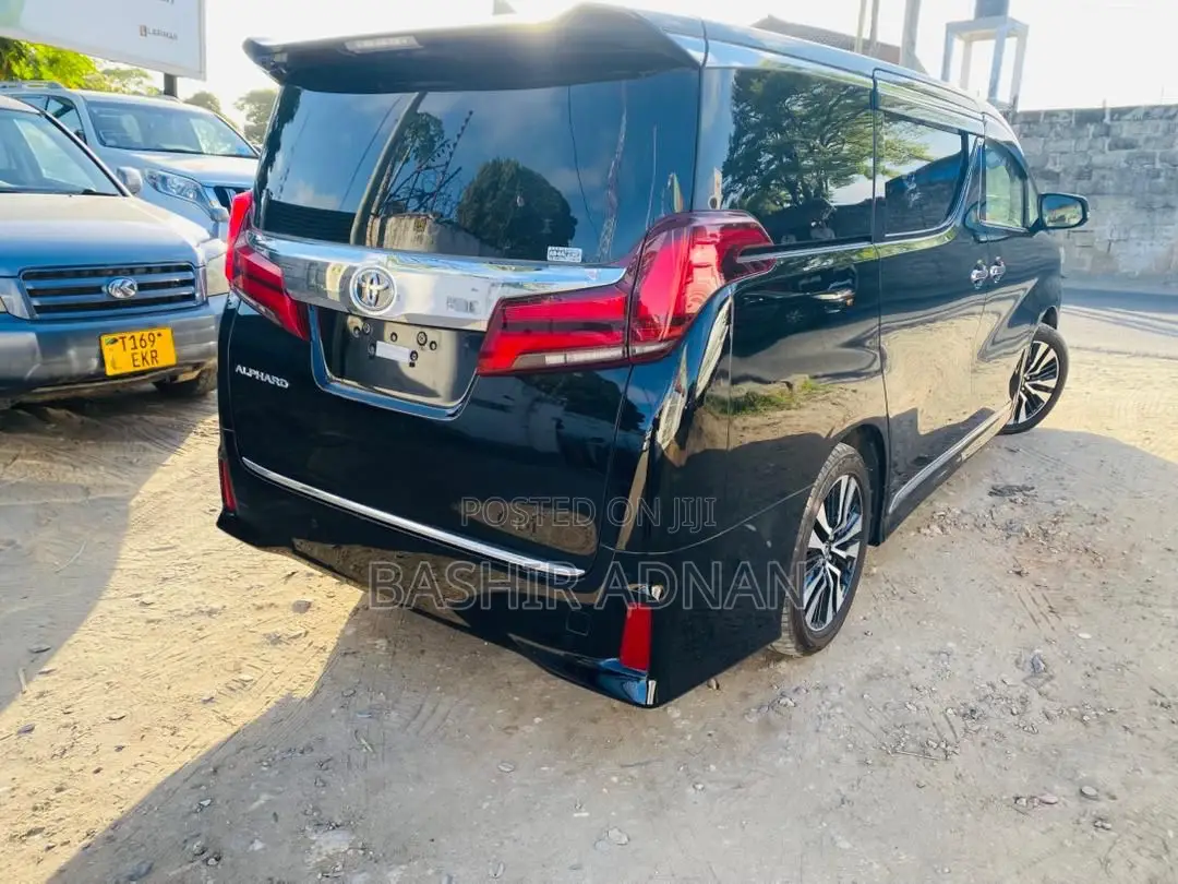 Toyota Alphard 2.5 Petrol FWD 2019 Black