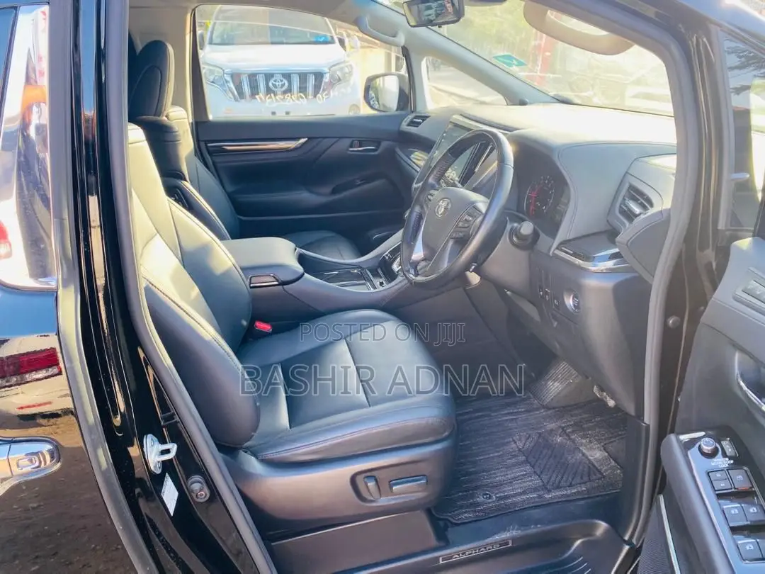 Toyota Alphard 2.5 Petrol FWD 2019 Black