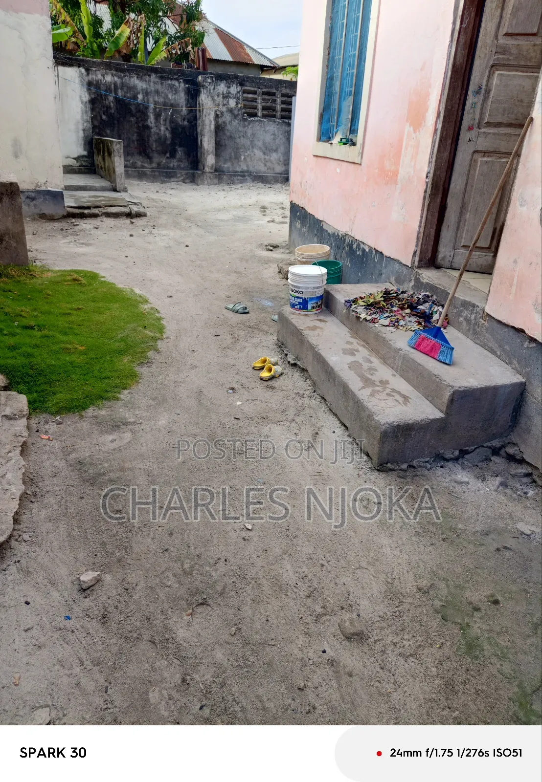 13bdrm House in Tanzania Daresalaam for sale