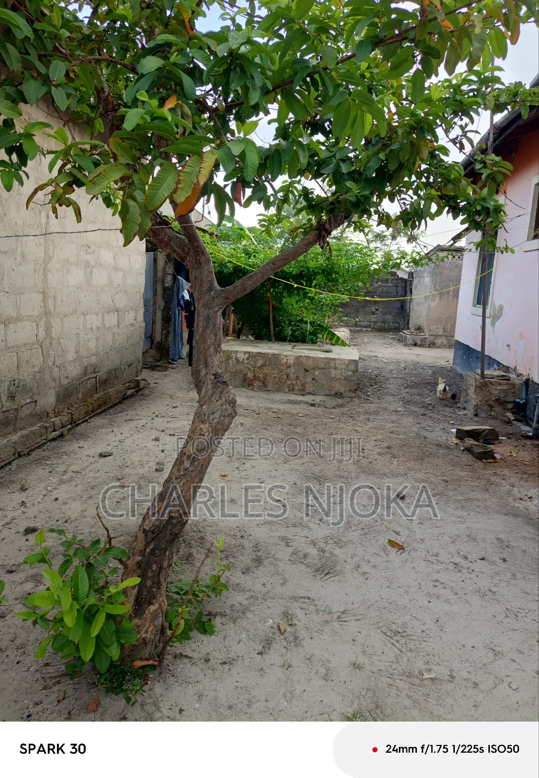 13bdrm House in Tanzania Daresalaam for sale