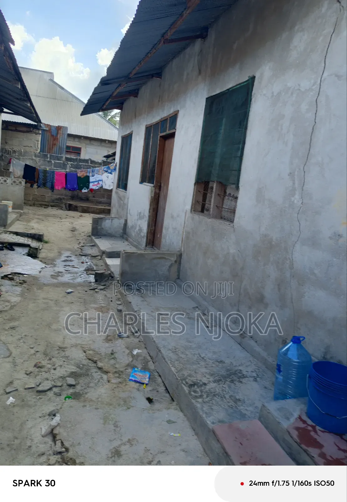 13bdrm House in Tanzania Daresalaam for sale