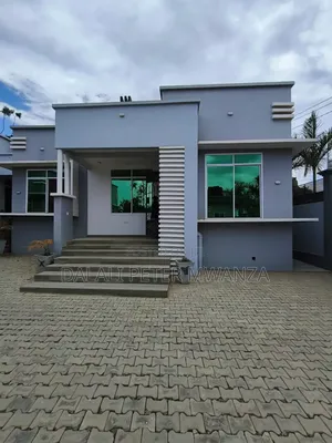3bdrm House in Mkolani, Nyamagana for rent