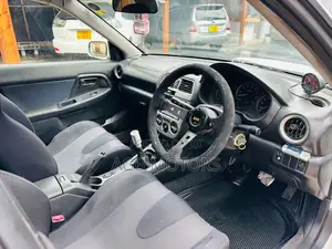 Subaru Impreza WRX STI 2.0 AWD 2002 White