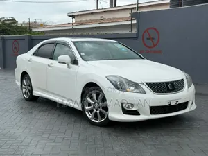 Toyota Crown 2008 White