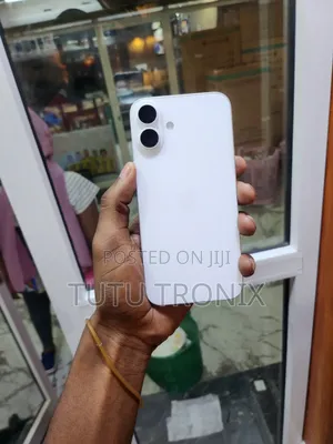 Apple iPhone 16 Plus 128 GB White