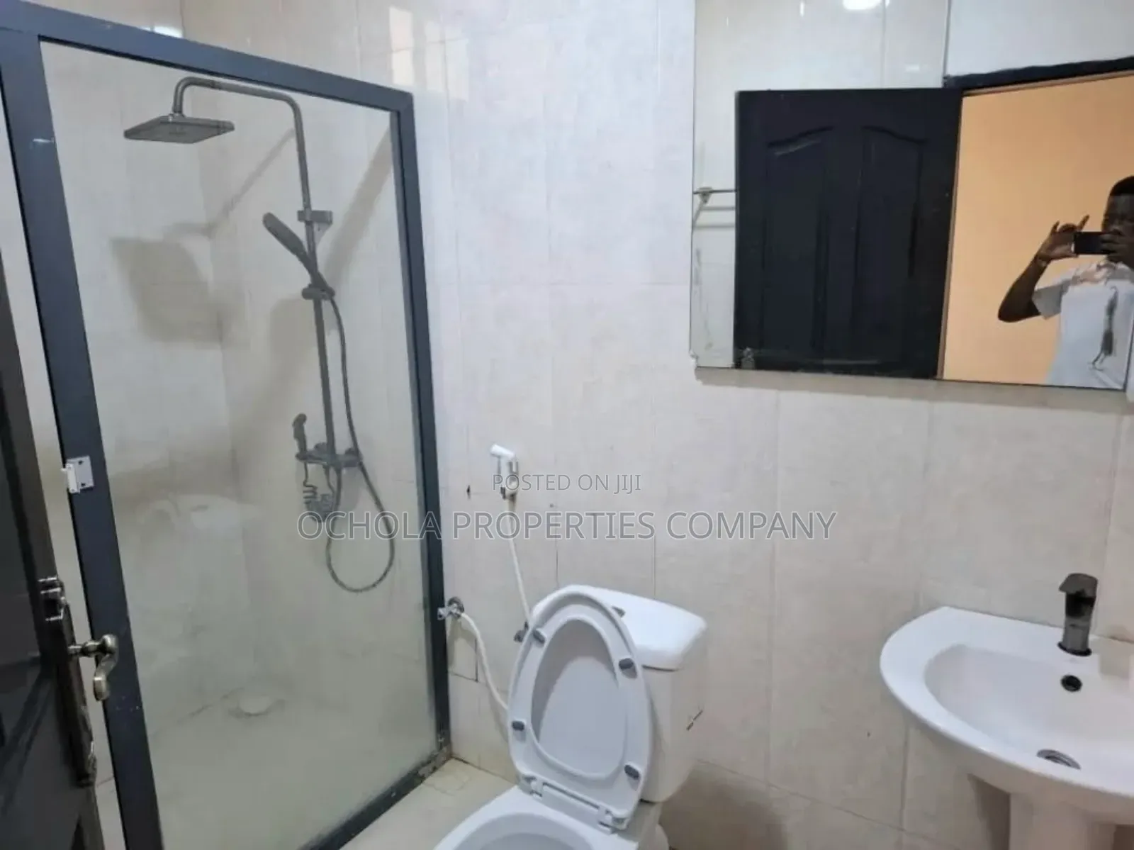 Furnished 3bdrm Apartment in Oyster Bay for rent