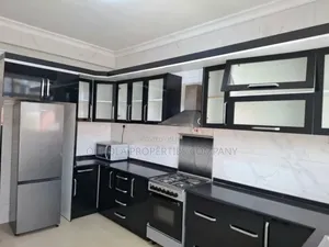 Furnished 3bdrm Apartment in Oyster Bay for rent