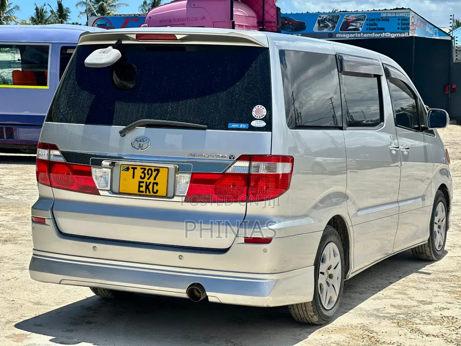 Toyota Alphard 2005 Silver