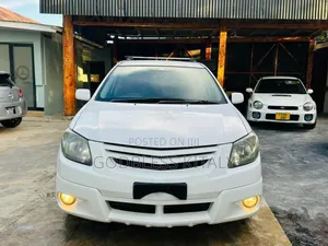 Toyota Voltz 2004 White