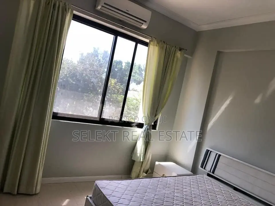 Furnished 3bdrm Apartment in Oyster Bay for rent