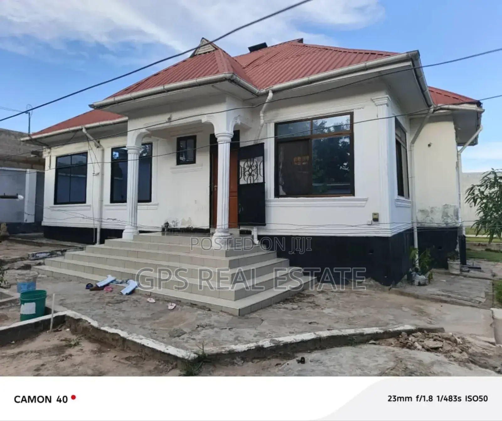 4bdrm House in Mbande Tambani, Temeke for sale