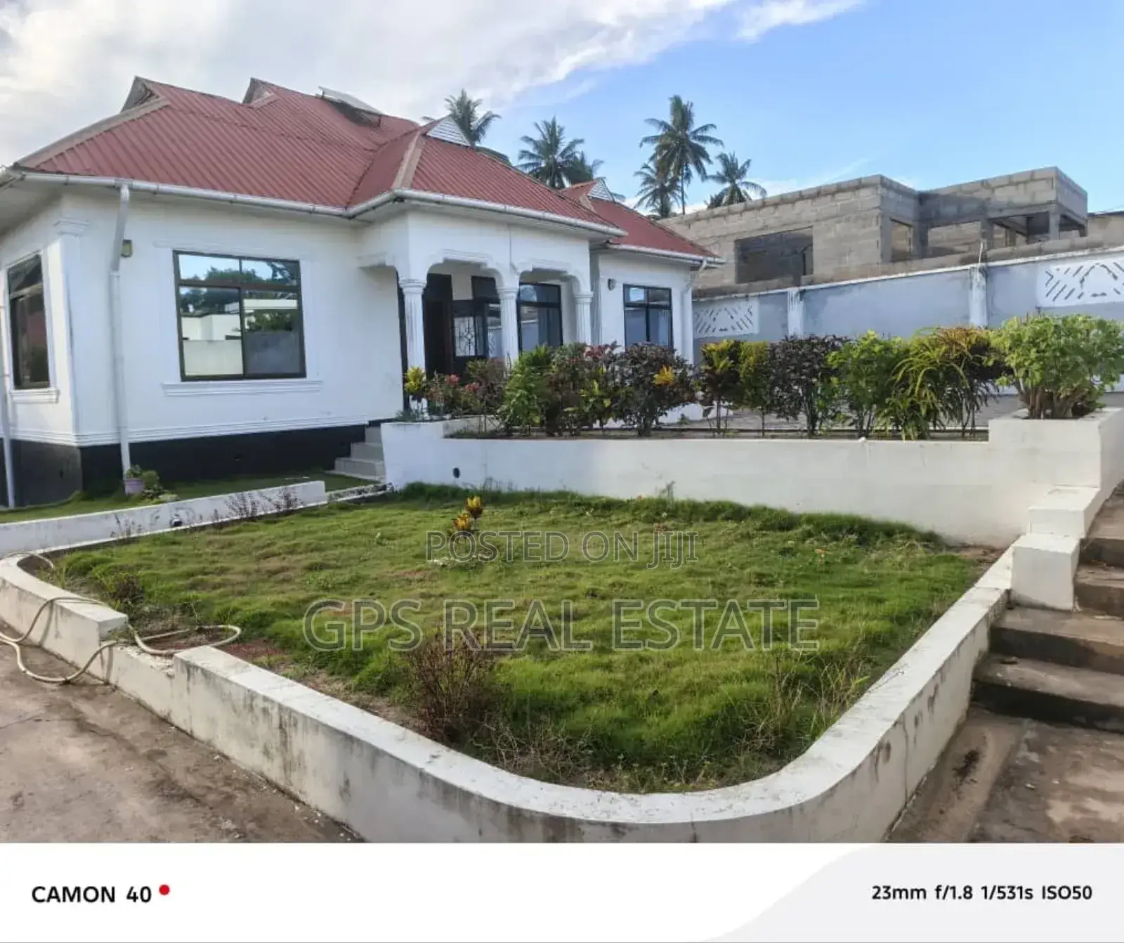 4bdrm House in Mbande Tambani, Temeke for sale
