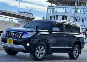 Toyota Land Cruiser Prado 2018 Black