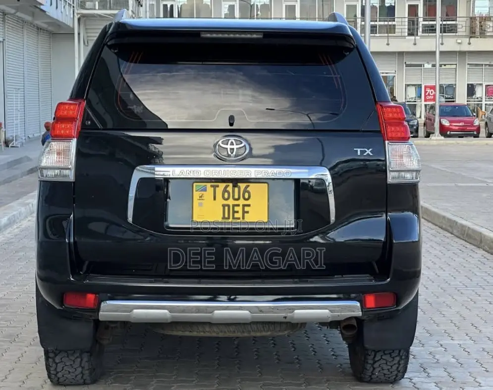 Toyota Land Cruiser Prado 2018 Black
