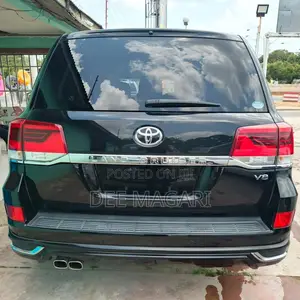 Toyota Land Cruiser 2018 Black