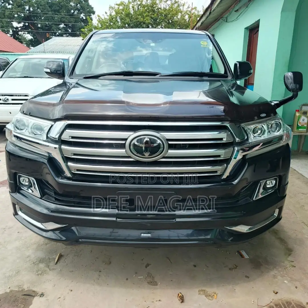 Toyota Land Cruiser 2018 Black