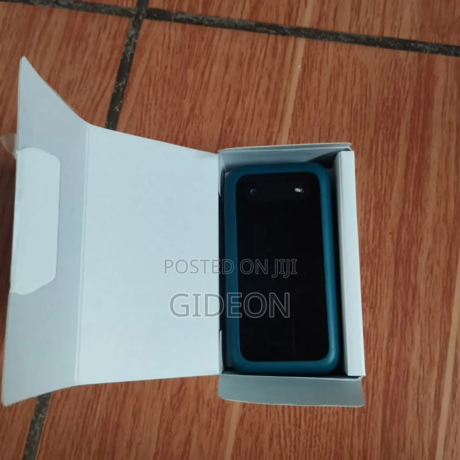 New Nokia 2780 Flip 4 GB Black