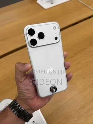 New Apple iPhone 17 Pro Max 1 TB White