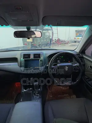 Toyota Crown 2009 Pearl