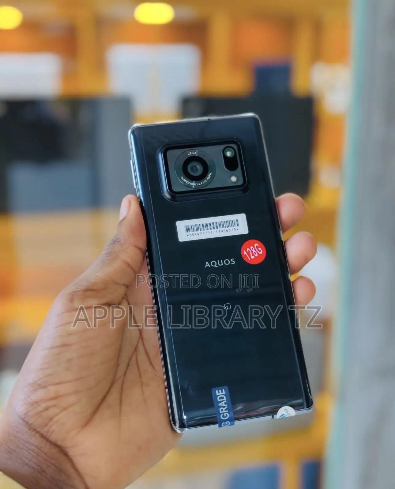 Sharp Aquos R6 128 GB Black