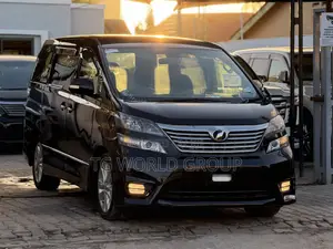 Toyota Vellfire 2010 Black