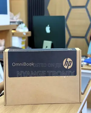 New Laptop HP OmniBook 5 Flip 8GB Intel Core I5 SSD 512GB