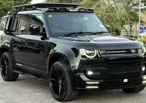 Land Rover Defender 2023 Black