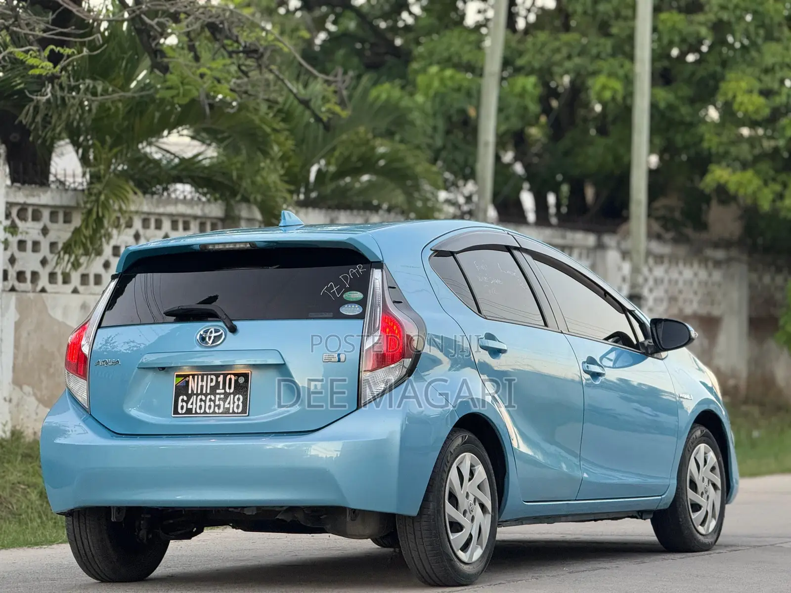 Toyota Aqua 2016 Blue