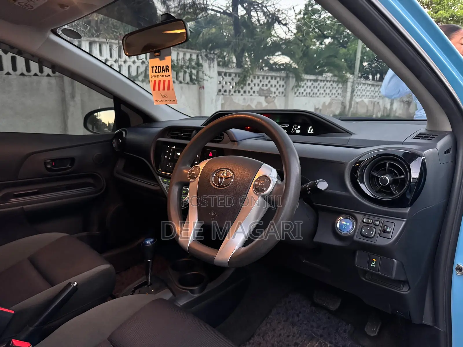 Toyota Aqua 2016 Blue