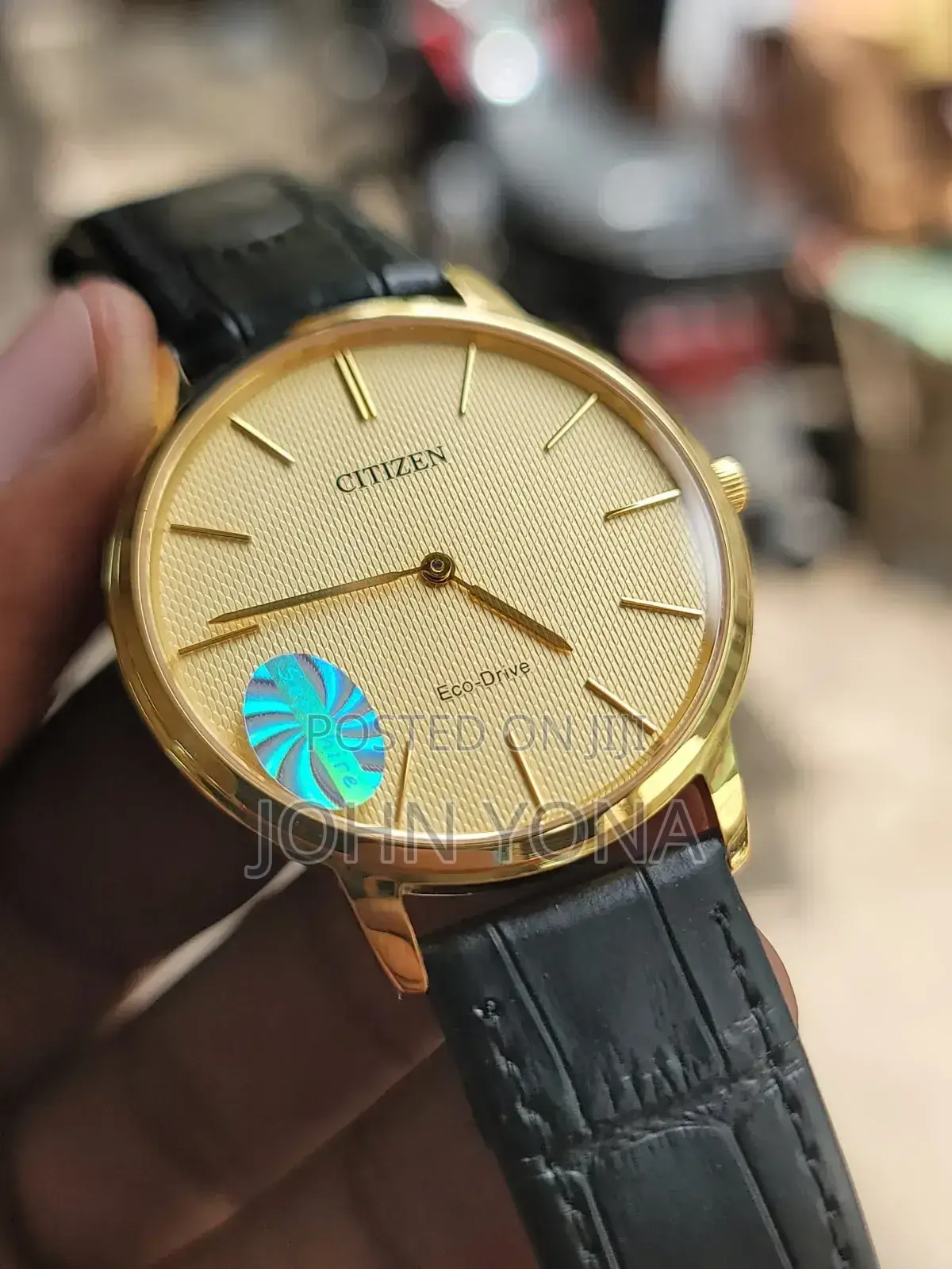 Citizen Eco-Drive Stiletto Men's Watch a Gold-Tone Case Gold Dial