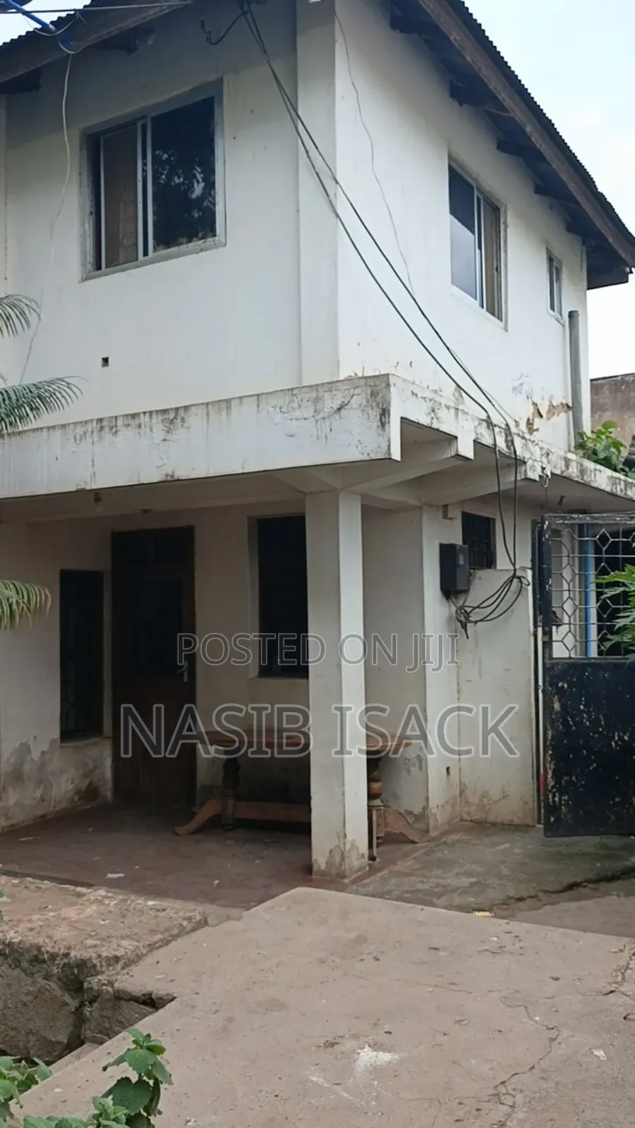 Furnished 5bdrm Townhouse/Terrace in Nata Stand, Nyamagana for sale