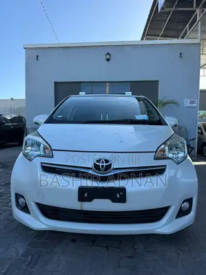 Toyota Ractis 1.5 FWD 2011 White