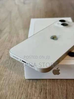 New Apple iPhone 13 128 GB White