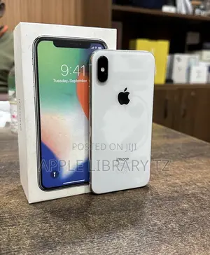 New Apple iPhone X 64 GB White