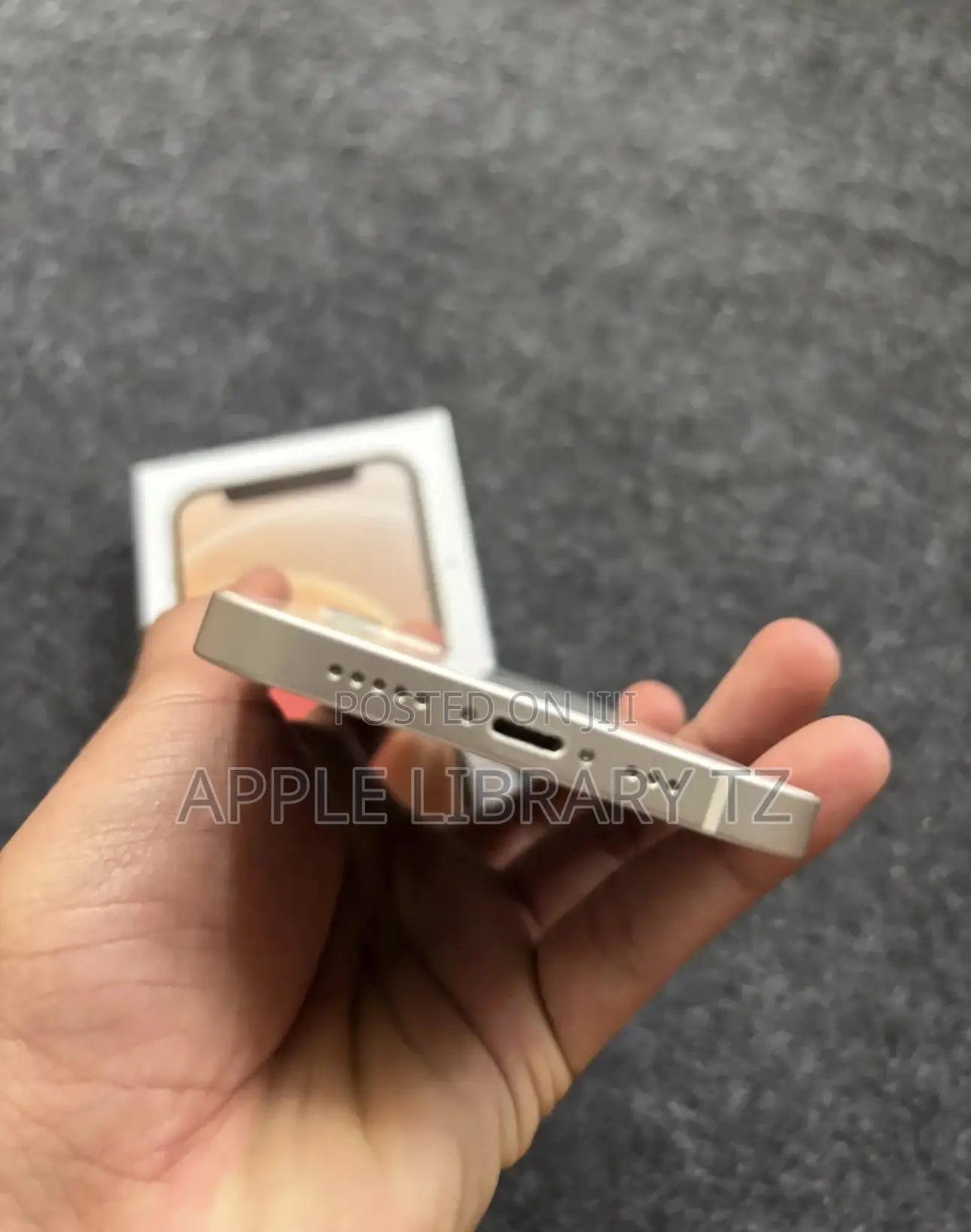 New Apple iPhone 12 64 GB White