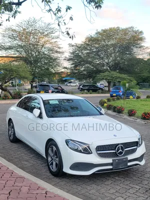 Mercedes-Benz E220 2016 White