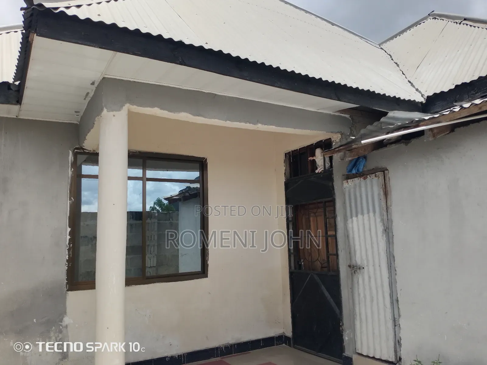 3bdrm House in Tanzania Daresalaam, Ilala for sale