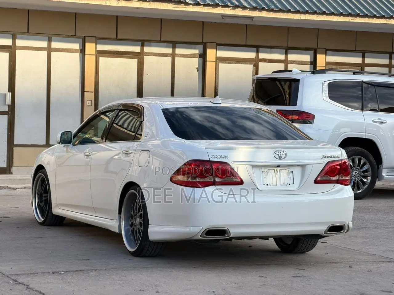 Toyota Crown 2008 White