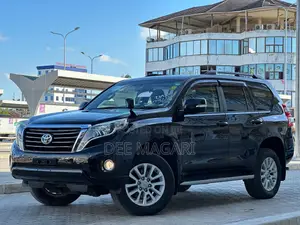 Toyota Land Cruiser Prado 4.0 Petrol TZ-G 2015 Black