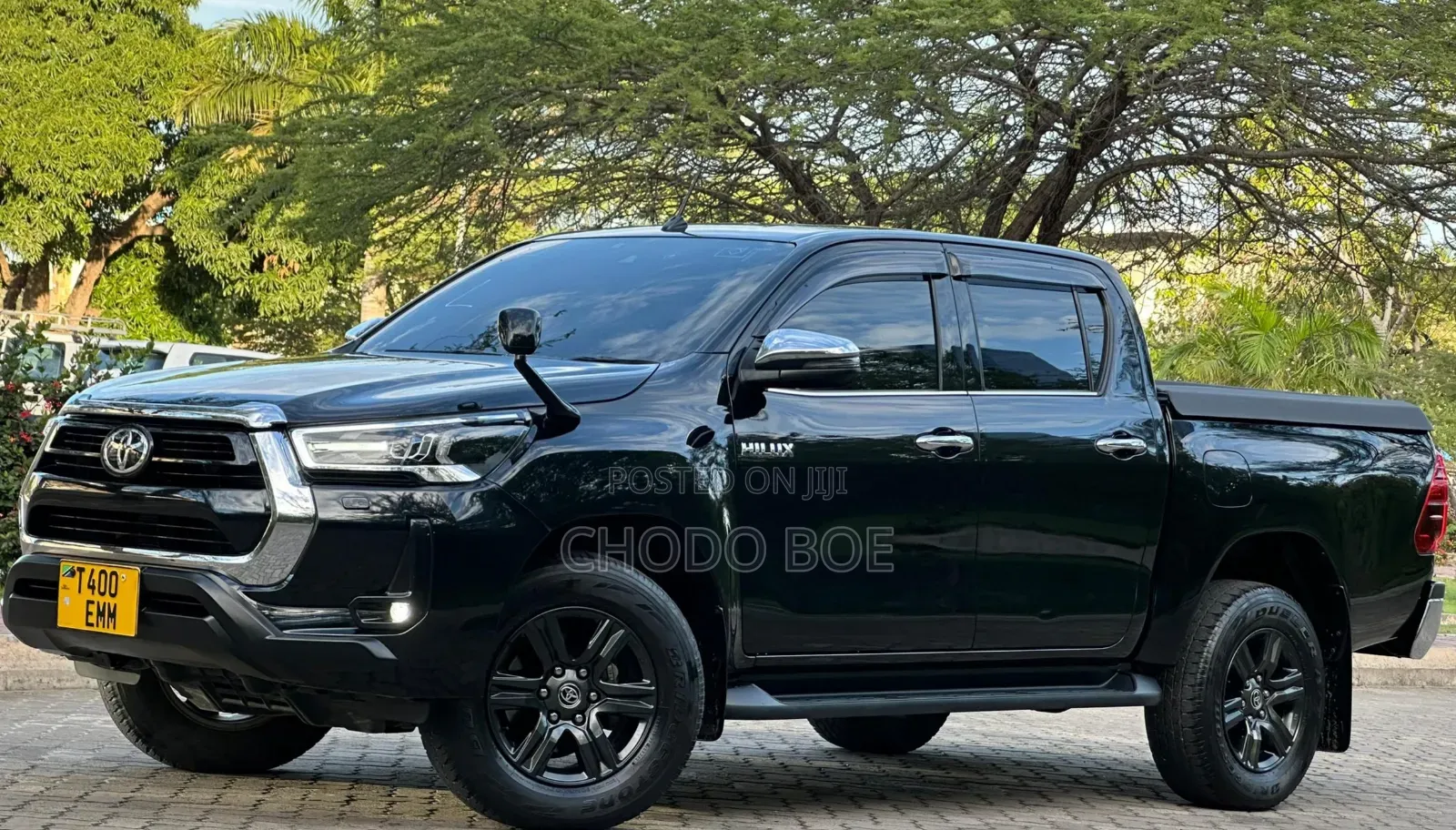 Toyota Hilux 2022 Black