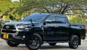 Toyota Hilux 2022 Black