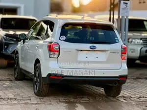 Subaru Forester 2017 White