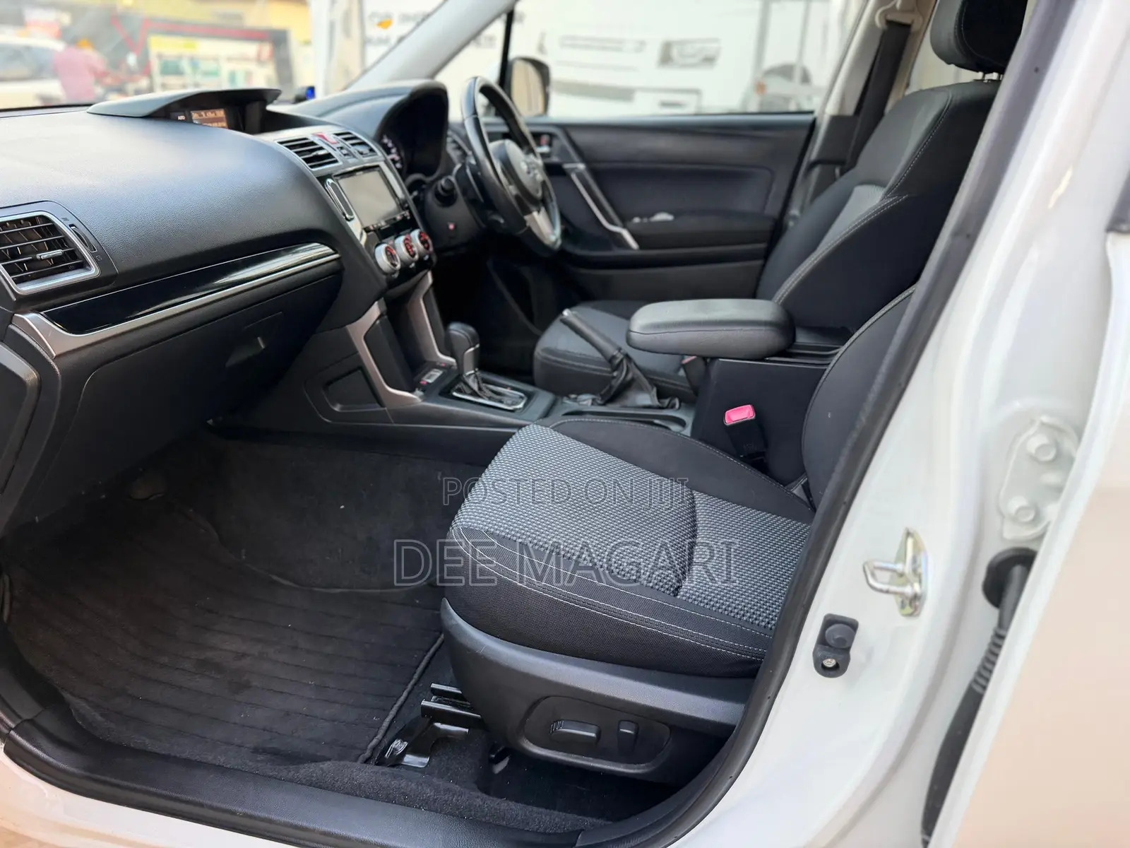 Subaru Forester 2017 White