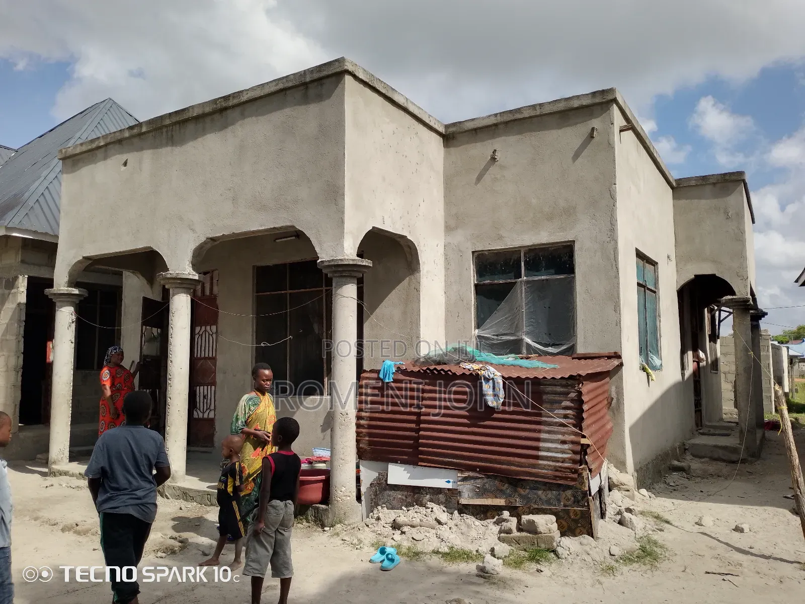 3bdrm House in Tanzania Daresalaam, Ilala for sale