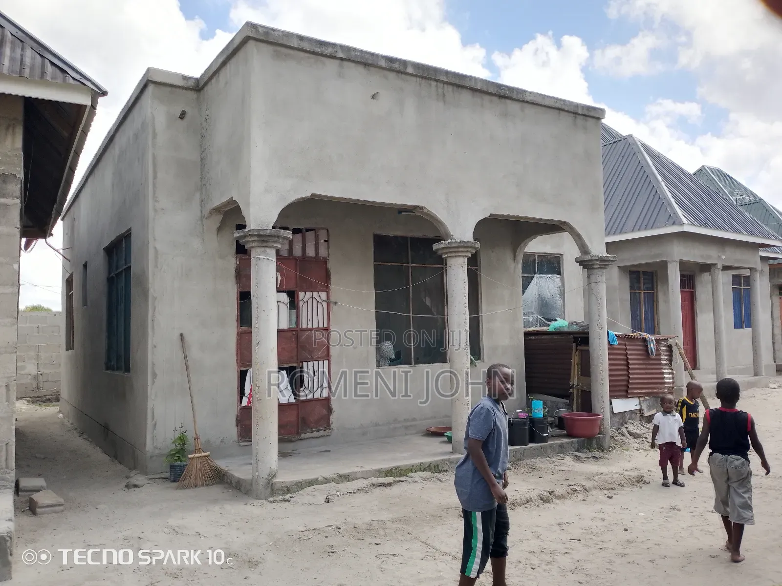 3bdrm House in Tanzania Daresalaam, Ilala for sale