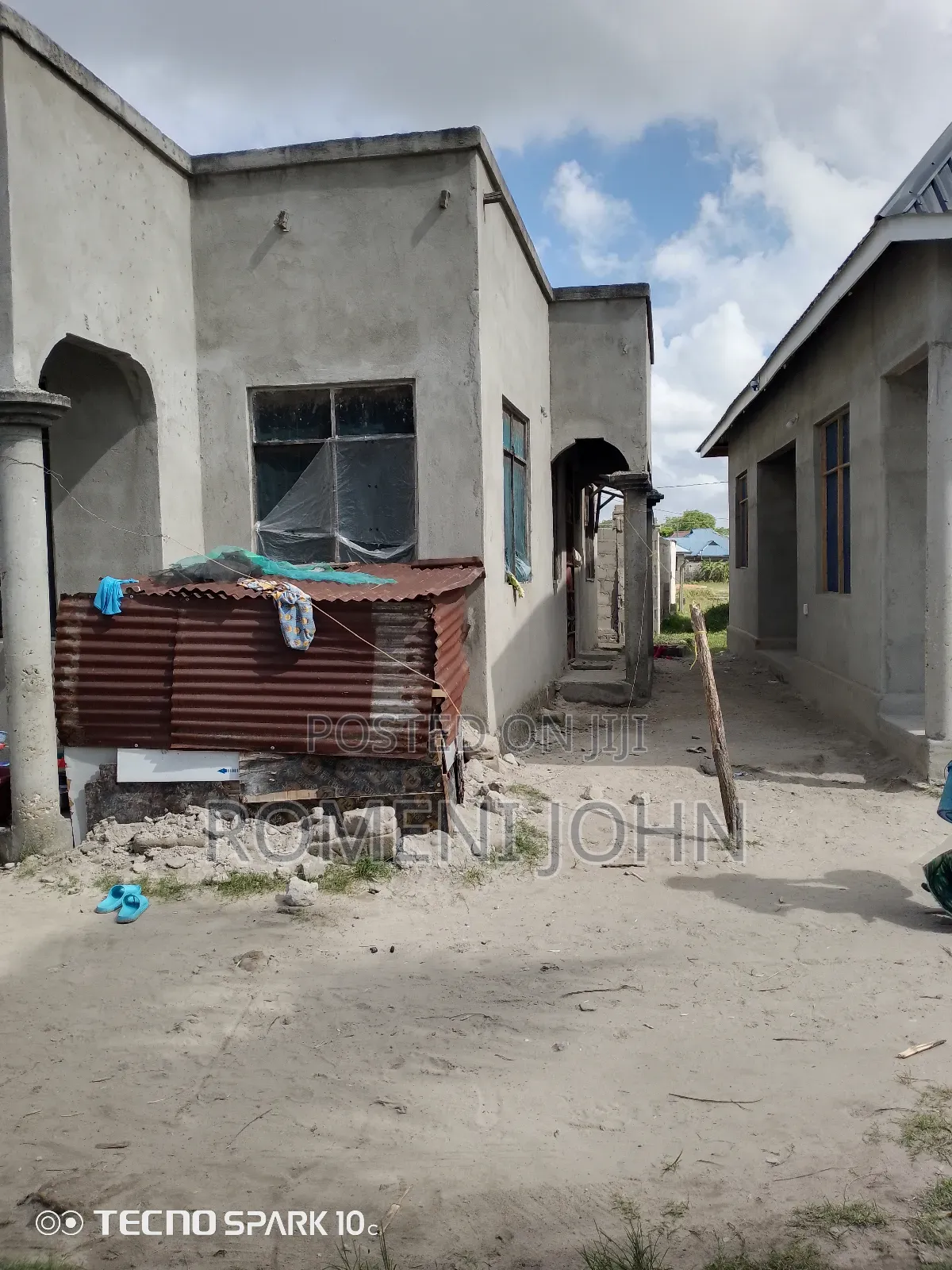 3bdrm House in Tanzania Daresalaam, Ilala for sale